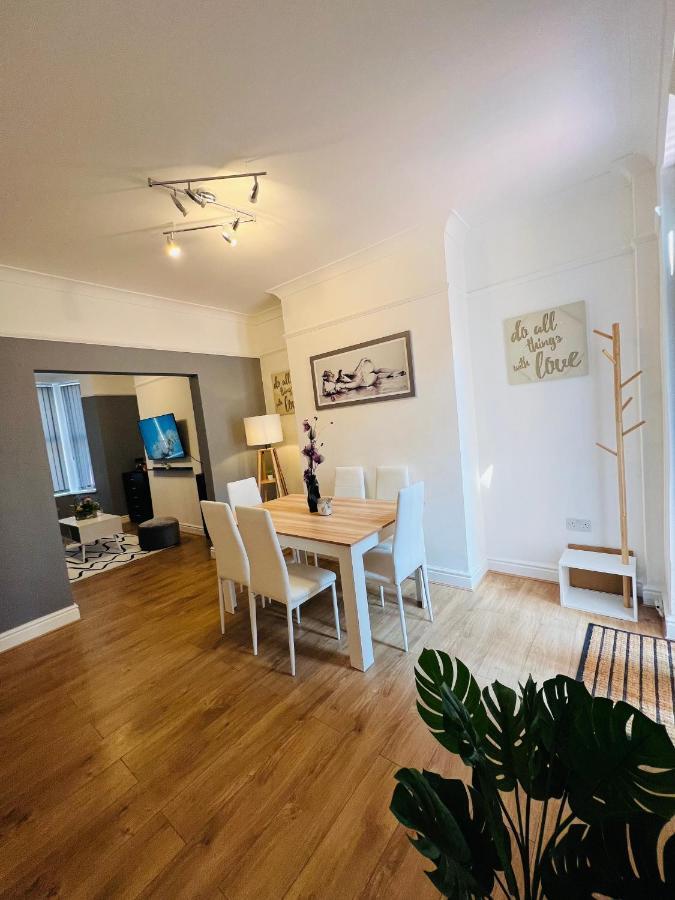 Luxurious Modern House In Anfield! Close To Lfc, Efc, City Centre!!! Liverpool Exteriör bild